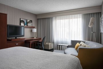 Room 11 of 41