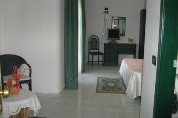 Photo 32