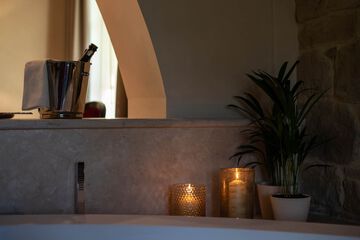 Jetted tub