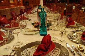 Banquet hall