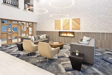 Hotel Interior 8 of 36