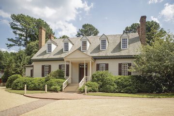 Colonial Houses an Official Colonial Williamsburg Hotel