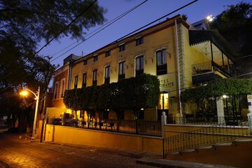 Front of property - evening/night
