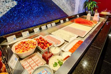 Breakfast buffet