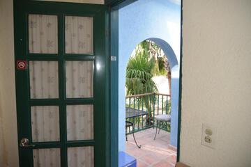 Photo 48