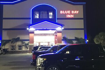 Blue Bay Inn & Suites