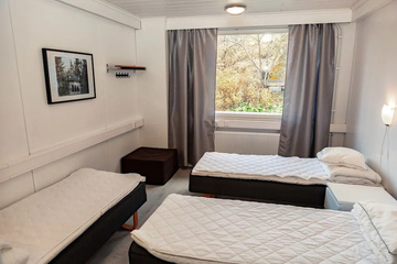 guest_rooms