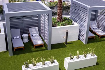 Hotel Exterior 70 of 70