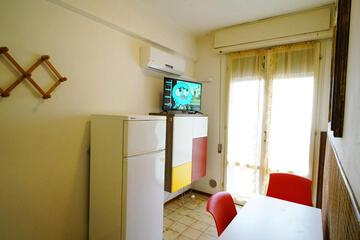 Photo 52