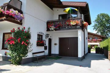Photo 52