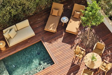 Private pool