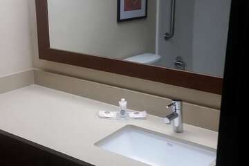 Bathroom sink