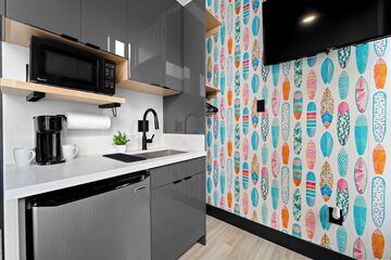 Private kitchenette