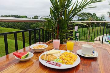 Breakfast meal