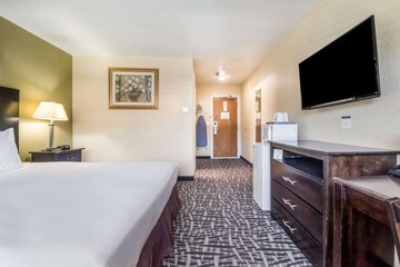 Room 30 of 41