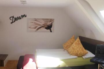 Photo 34