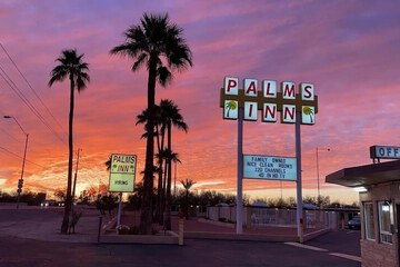 Palms Inn