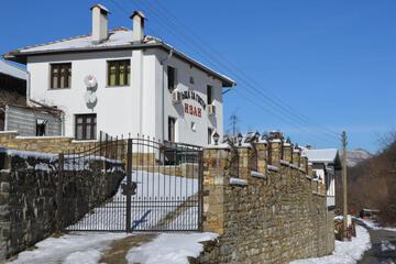 Photo 52