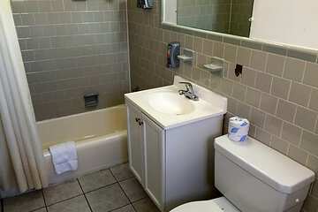 Photo 28