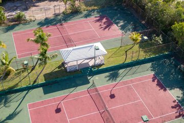 Tennis court