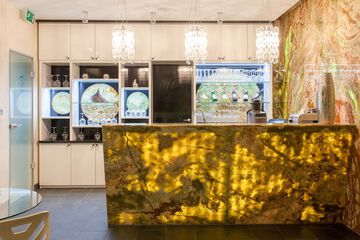 Spa reception