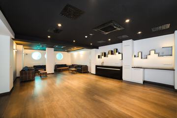 Banquet hall