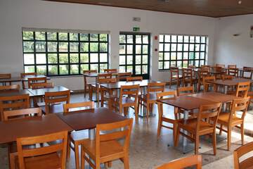 Snack bar