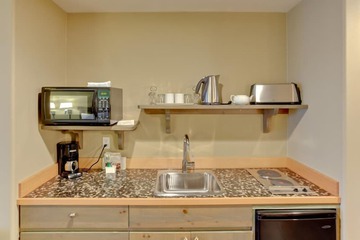 Private kitchenette
