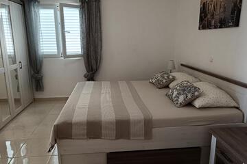 Photo 52