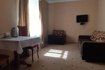 guest_rooms