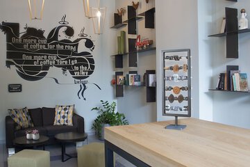Coffee shop