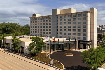 Hyatt Centric Chicago Ohare