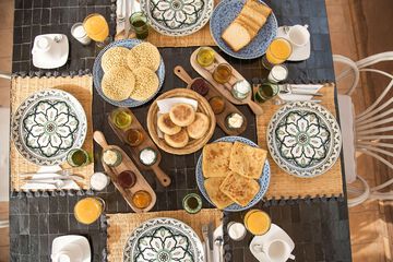 Breakfast meal