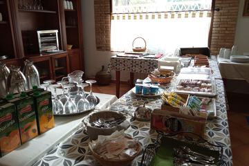 Breakfast buffet