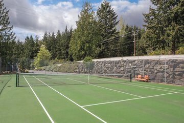 Tennis court