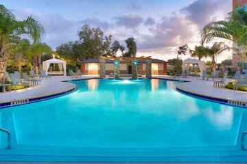 Holiday Inn Express & Suites Gainesville I-75 by IHG