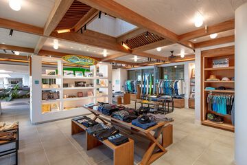 Gift shop