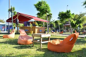 Beach bar