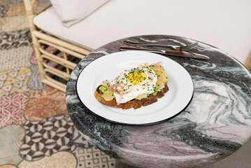 Breakfast meal