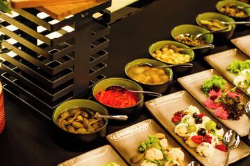 Breakfast buffet