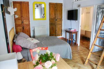 Photo 42