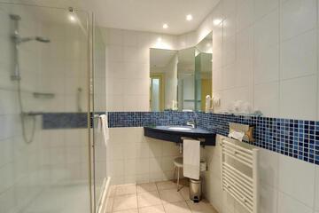 Photo 31
