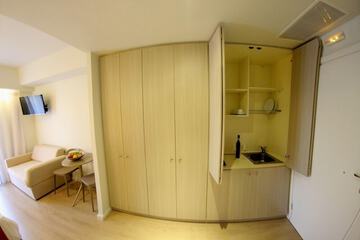 Room amenity