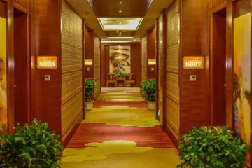 hotel_rooms