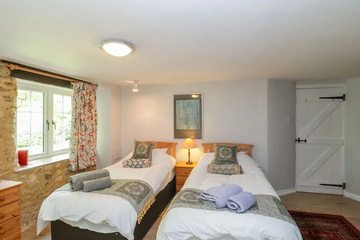 guest_rooms