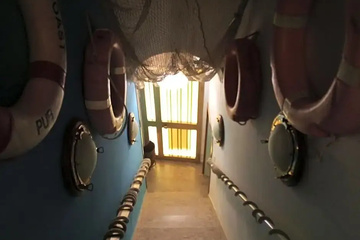 hotel_rooms