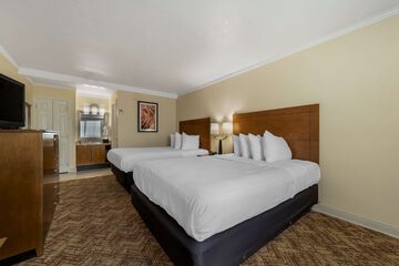 Room 31 of 38