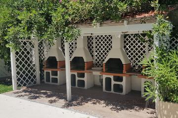 BBQ/picnic area