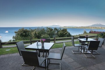 Sundeck