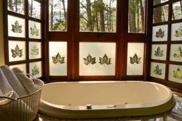 Jetted tub
